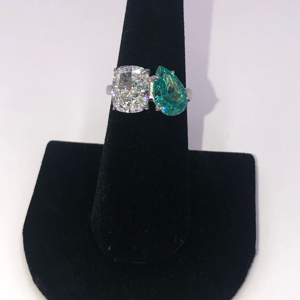 8ct Toi et Moi Ring - Picture 9 of 14